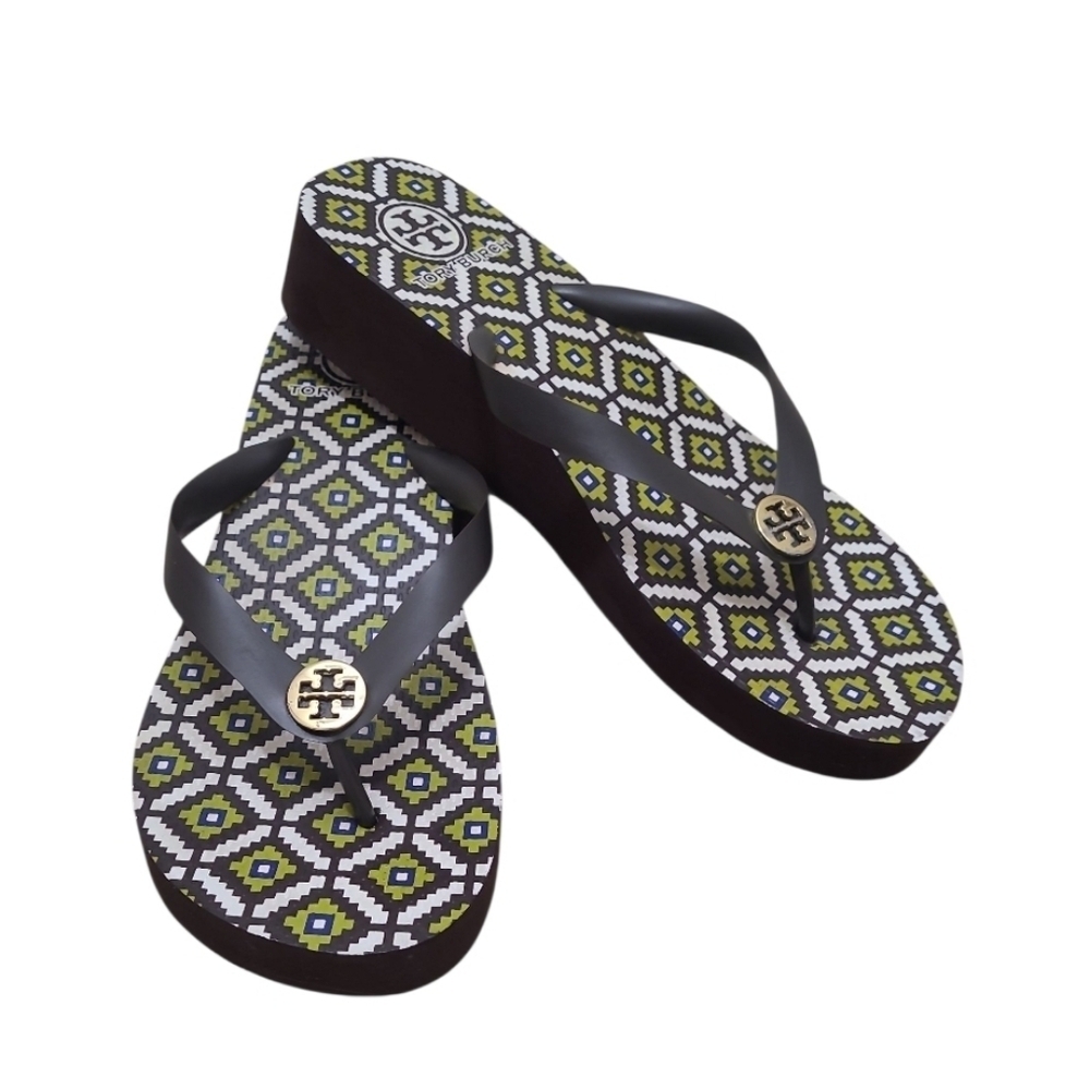 Tory Burch Geometric Gold Logo Wedge Flip Flops Green Brown Size 9/10